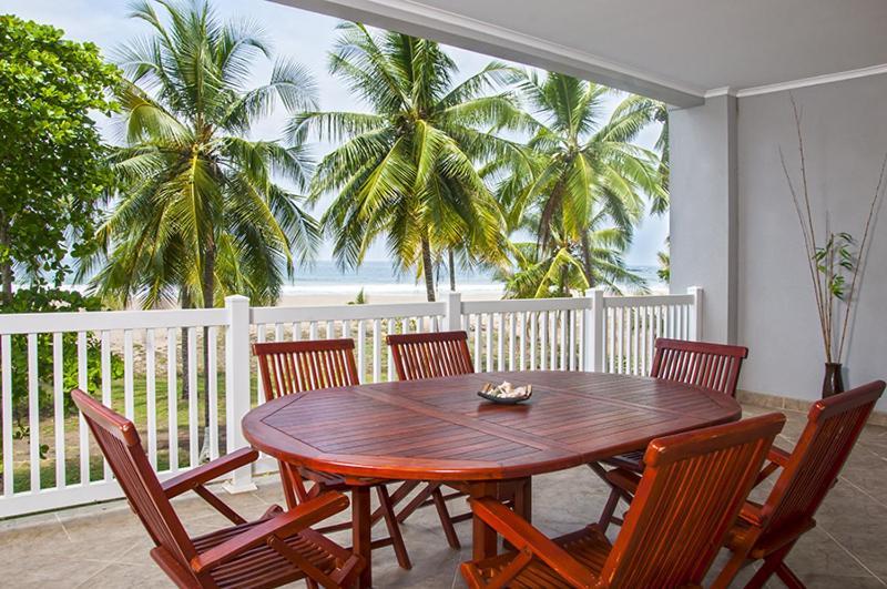 The Palms Ocean Club Resort Jaco Bilik gambar